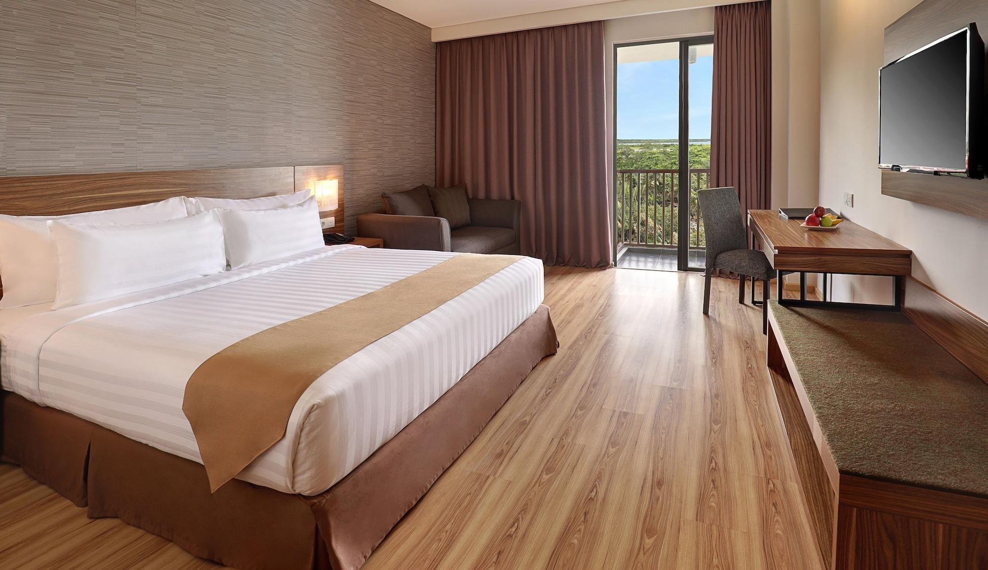 Swiss-Belhotel Sorong Exterior foto