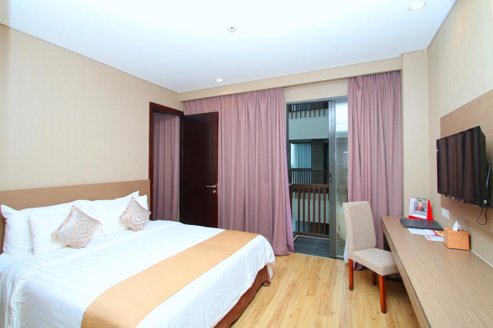 Swiss-Belhotel Sorong Exterior foto